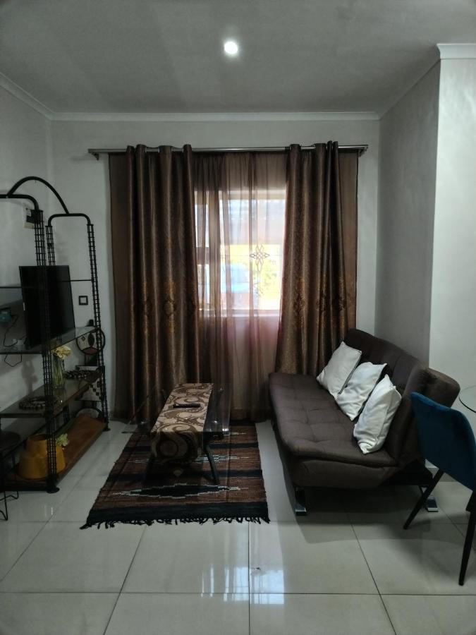 Apartment Nais Cape Town